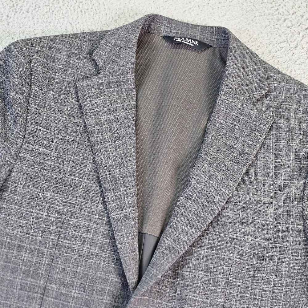 Jos. A. Bank Suit Jacket‎ Mens 38R Gray Check Traveler Wool Blend Slim Fit